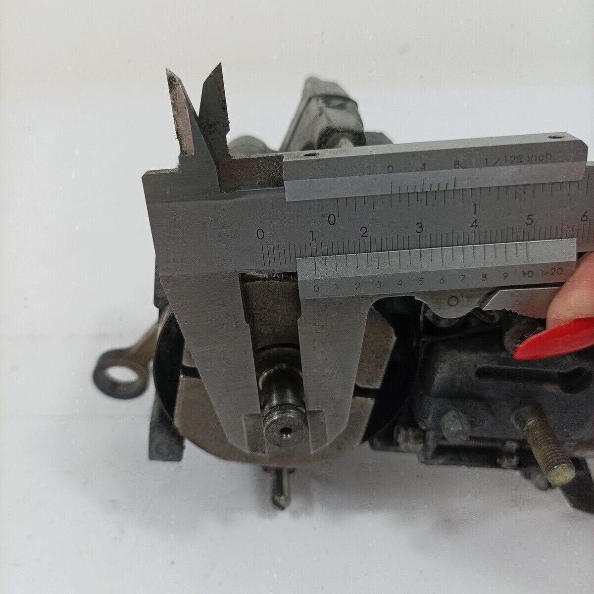 ricambi BASAMENTO ALBERO MOTORE CILINDRO per motosega ALPINA SILVER 40 usati