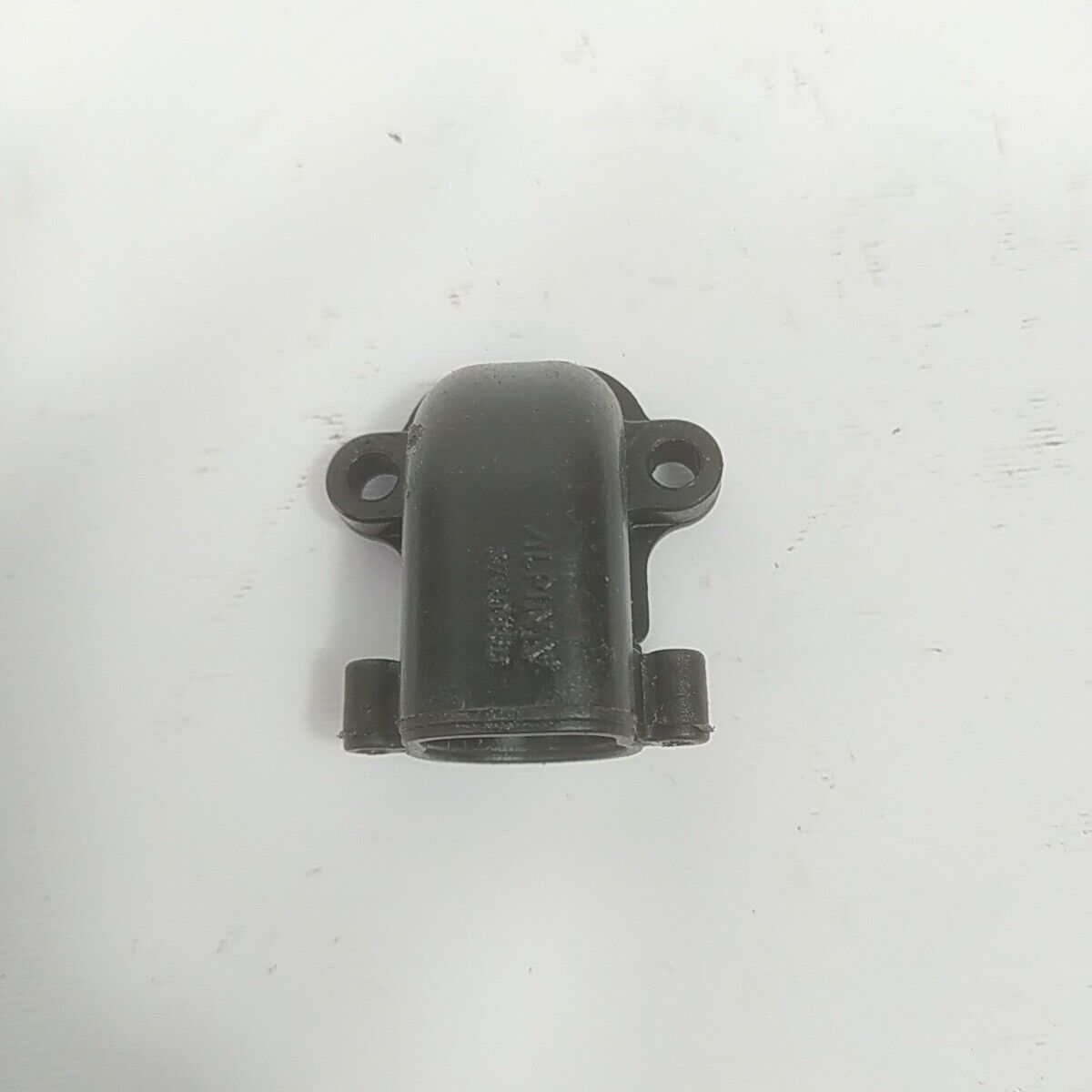 Ricambio per motosega CASTOR ALPINA 450 RACCORDO COLLETTORE FILTRO ARIA usato