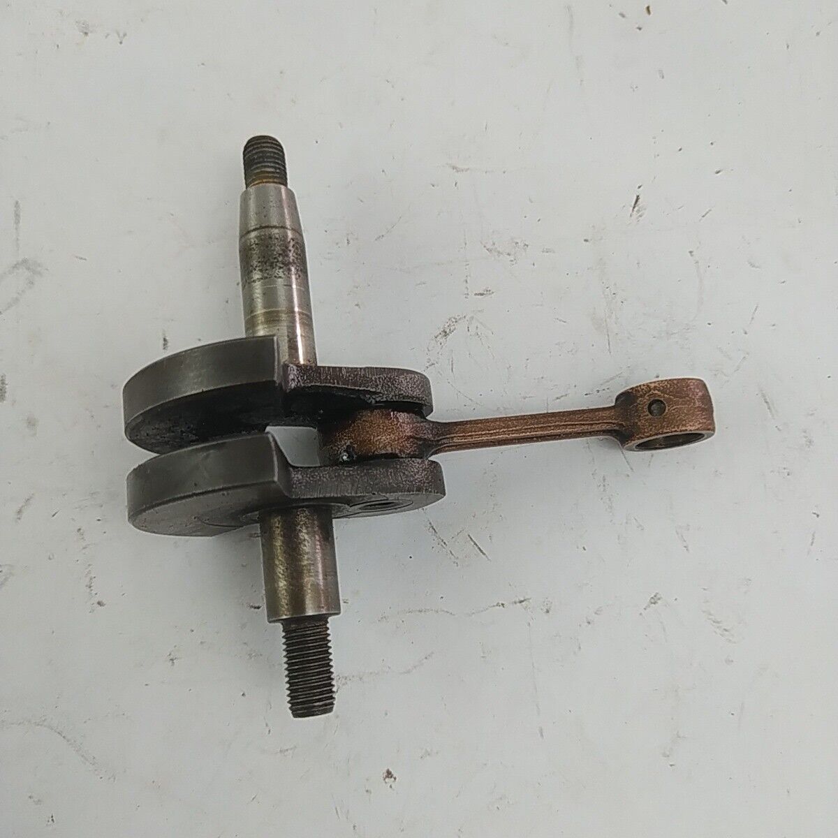 ricambio ALBERO MOTORE biella usato per decespugliatore KAWASAKI TD 33