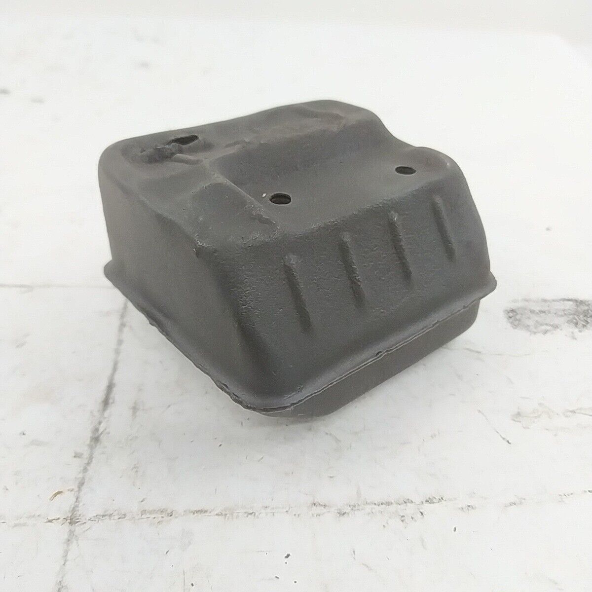 Ricambio Per motosega OLEO MAC 251 MARMITTA SILENZIATORE di scarico usati