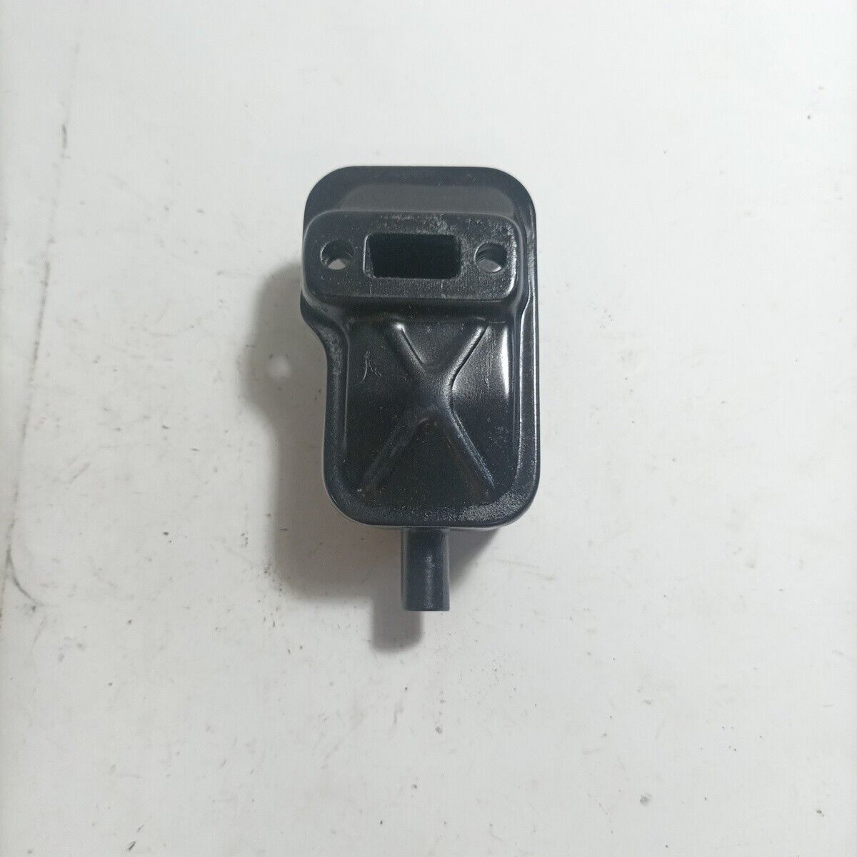 Ricambio MARMITTA SILENZIATORE Usato per decespugliatore Komatsu ZENOAH G2K