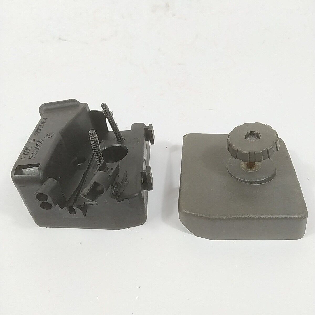 ricambi Scatola coperchio FILTRO ARIA USATO Per DECESPUGLIATORE MOTOSEGA 5021985