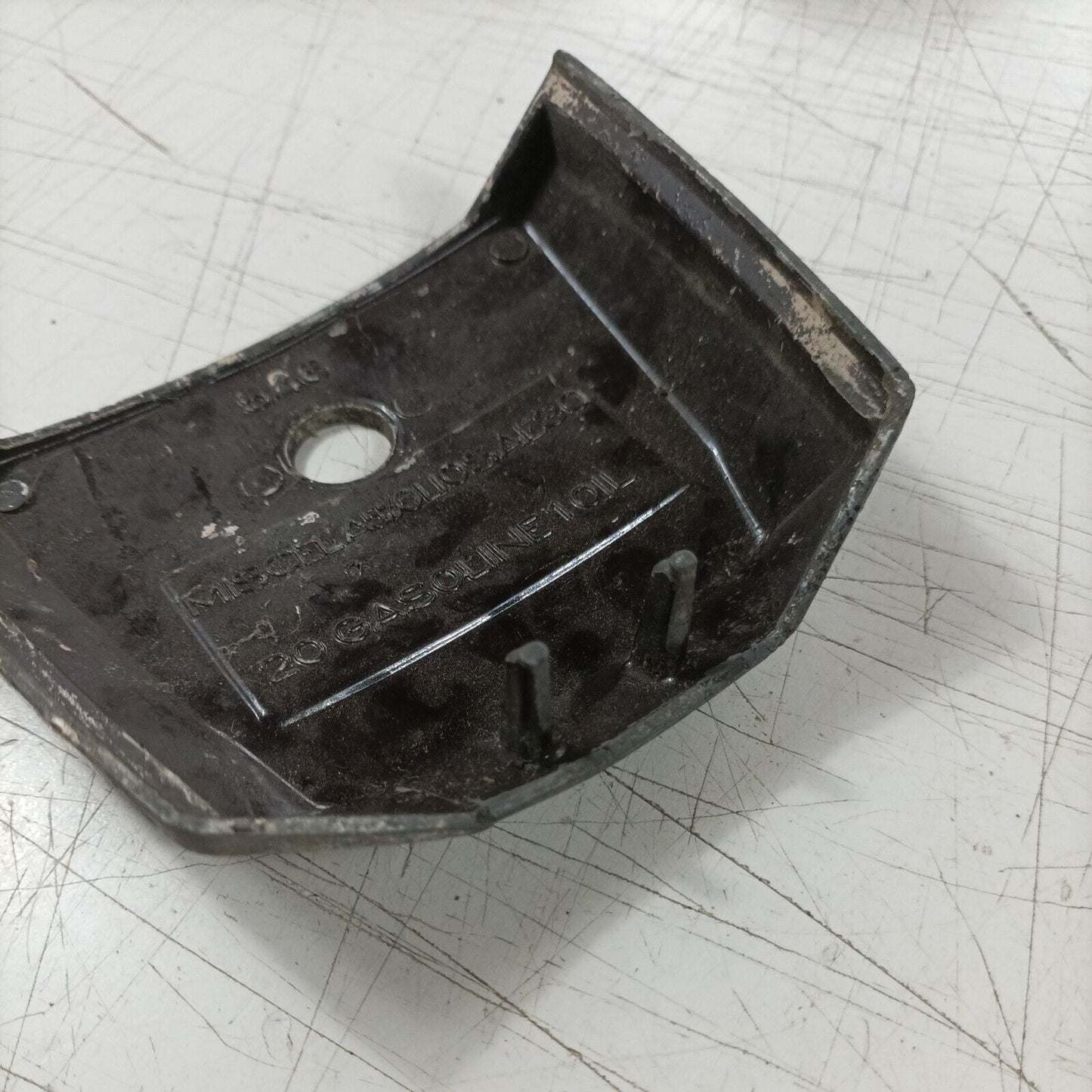 MOTOSEGA CASTOR C70 ALPINA A70 COPERCHIO FILTRO DELL'ARIA MARRONE ORIGINALE