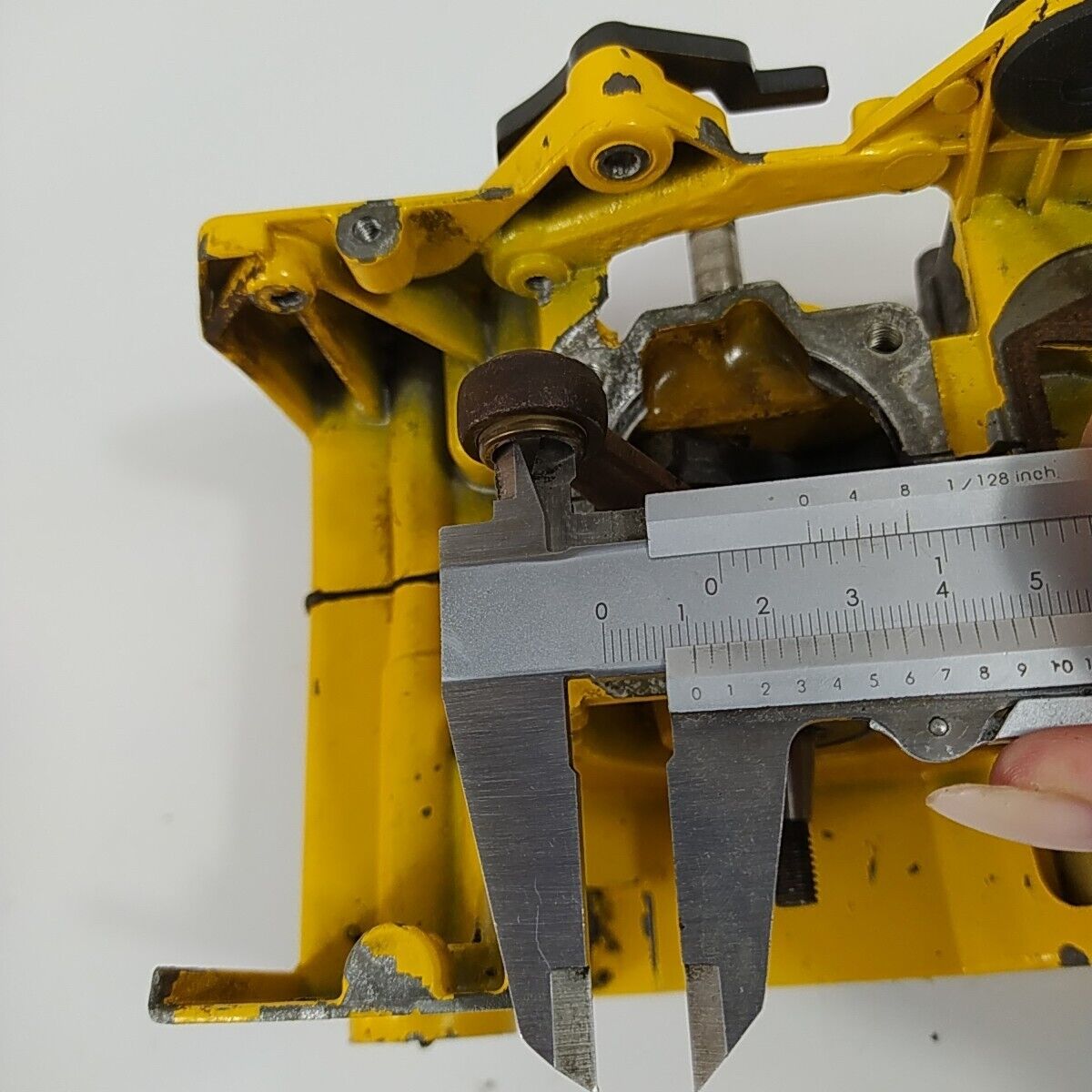 CARTER SERBATOIO carburante e albero motore MOTOSEGA MCCULLOCH PM 484 usato