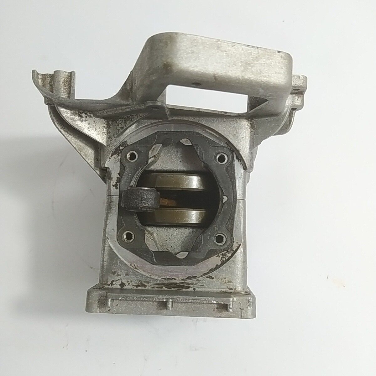 Ricambio BASAMENTO E ALBERO MOTORE Usato decespugliatore Mcculloch ELITE 3000