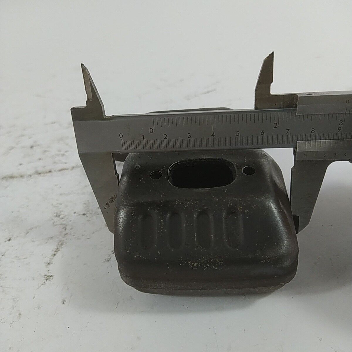 Ricambio DECESPUGLIATORE ALPINA STAR 41 MARMITTA TERMINALE DI SCARICO usato