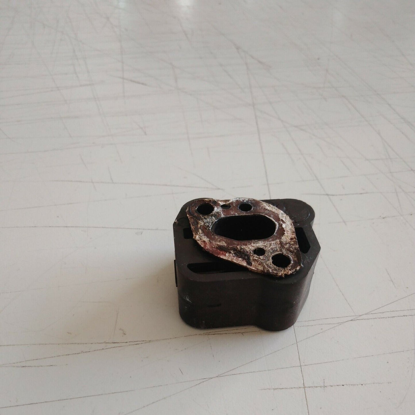 DECESPUGLIATORE CASTOR TURBO 20 COLLETTORE CARBURATORE ASPIRAZIONE ricambi Usato