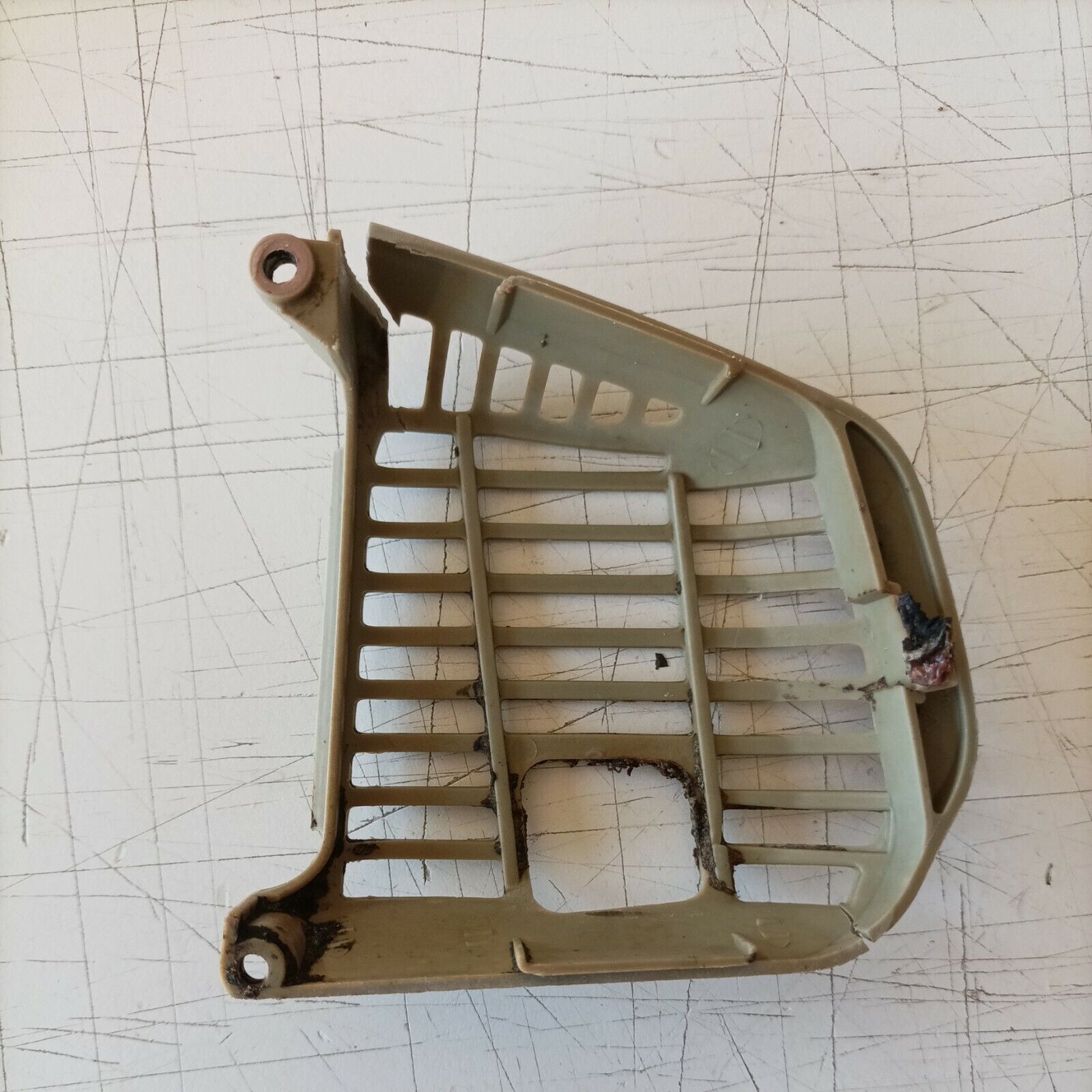 marmitta TERMINALE ORIGINALE PER MOTOSEGA SANDRIGARDEN MTD CS 36 ricambi usati