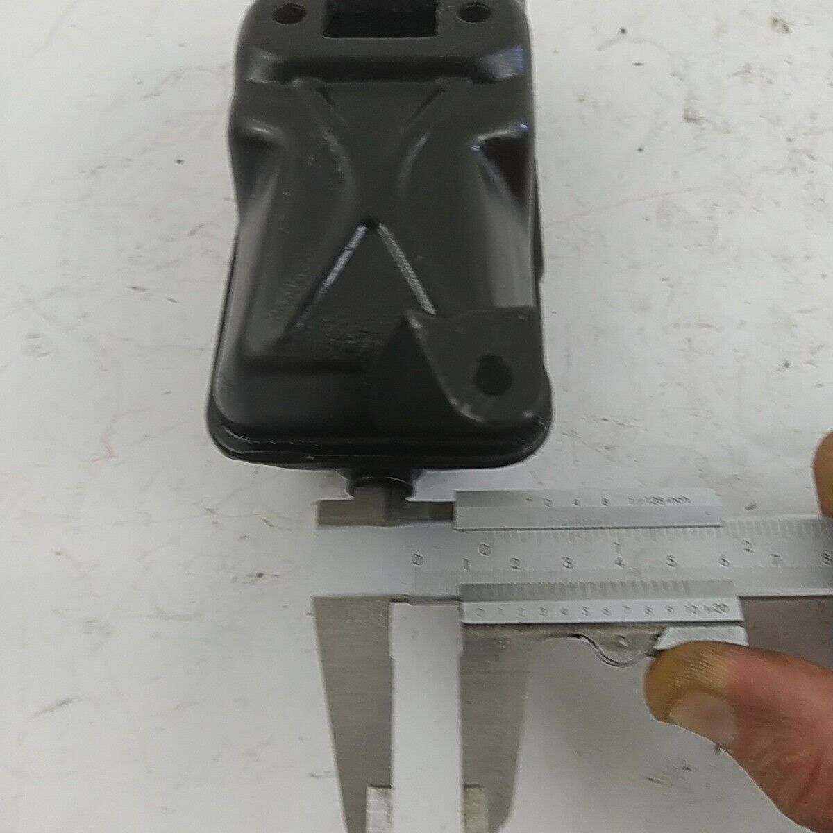 Ricambio MARMITTA SILENZIATORE usato per decespugliatore Komatsu ZENOAH G4K