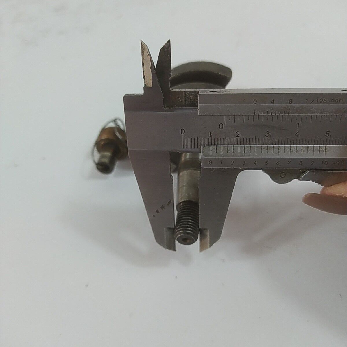 Ricambio ALBERO MOTORE ORIGINALE per decespugliatore TANAKA 501 ik usato