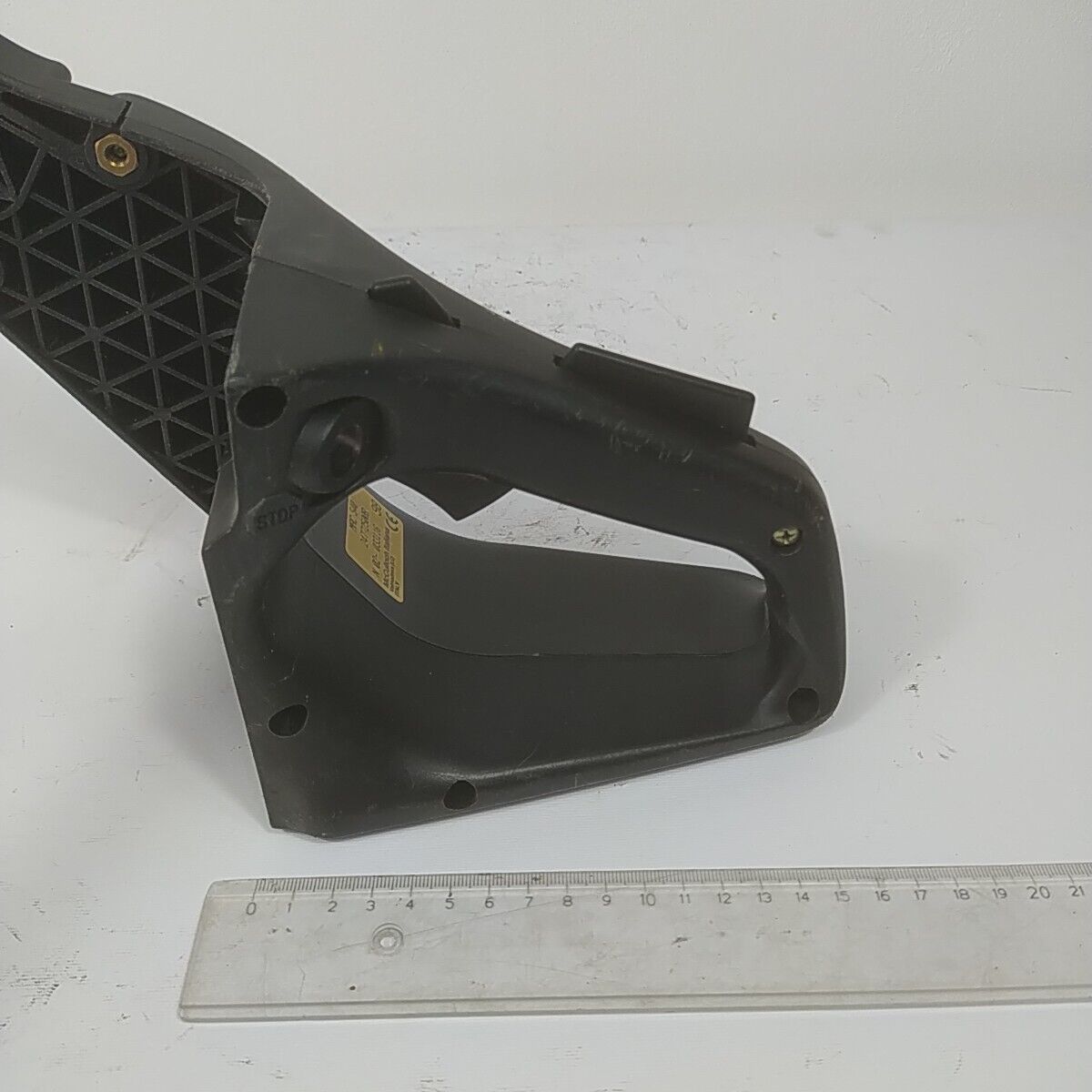 Ricambio MANIGLIA IMPUGNATURA COMANDI GAS per motosega McCulloch MC 540 usato