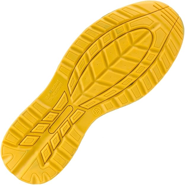 Scarpa antinfortunistica Urgent 212 S1P con puntale in metallo, progettata per la sicurezza sul lavoro. Mostra una suola antiscivolo e materiali resistenti, garantendo comfort e protezione per professionisti.